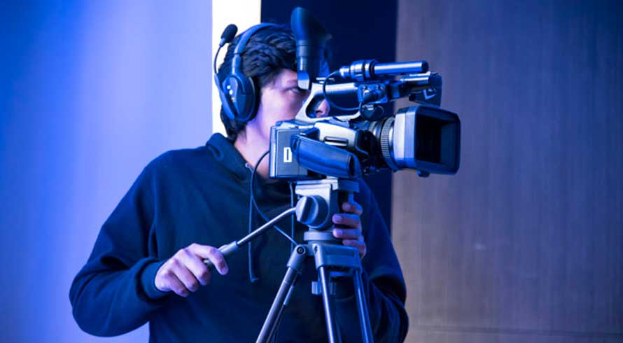 Invista em conhecimento em 2021: faça a pós, à distância, em "Cinema e Linguagem Audiovisual" oferecida pela UCAM