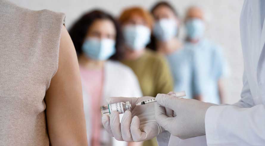 ADULTOS PODEM SE VACINAR CONTRA O HPV?