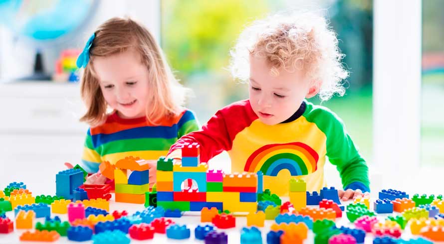 Saiba como a LEGO começou