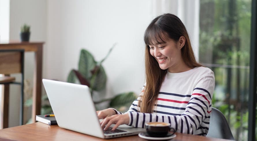 Seu curso de pós-graduação à distância está aqui na UCAM! Melhore a sua empregabilidade com a gente!