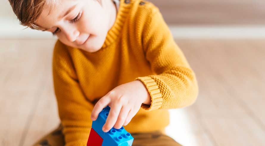 Tratamento adequado e dedicação da família são fundamentais em casos de Autismo