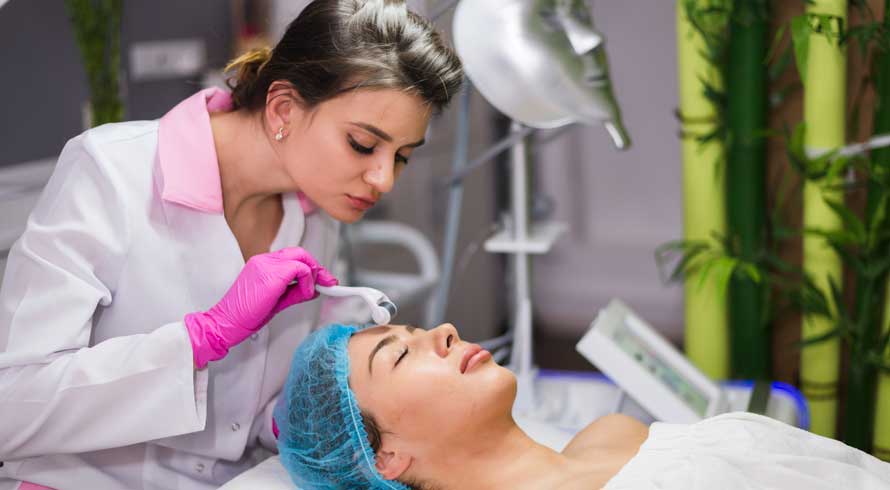 Um pouco da história da Cosmetologia